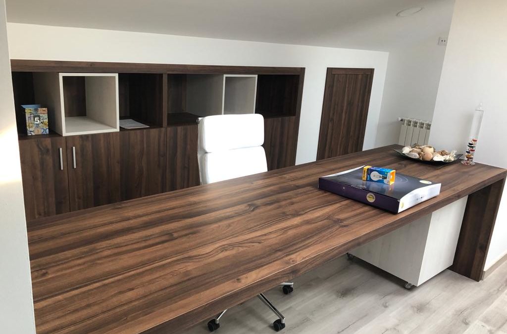 Estudio y baño – Reforma integral de ático, Melide